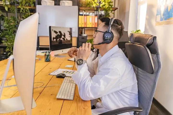 evo真人视讯科技：以后想在科技巨頭工作，你最好精通兩門學(xué)科