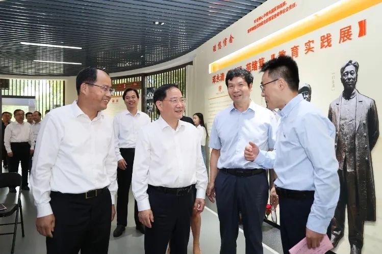 國家工信部赴南京航空航天大學、南京理工大學、江蘇省通信管理局調研，強調大數據、數字強國戰略